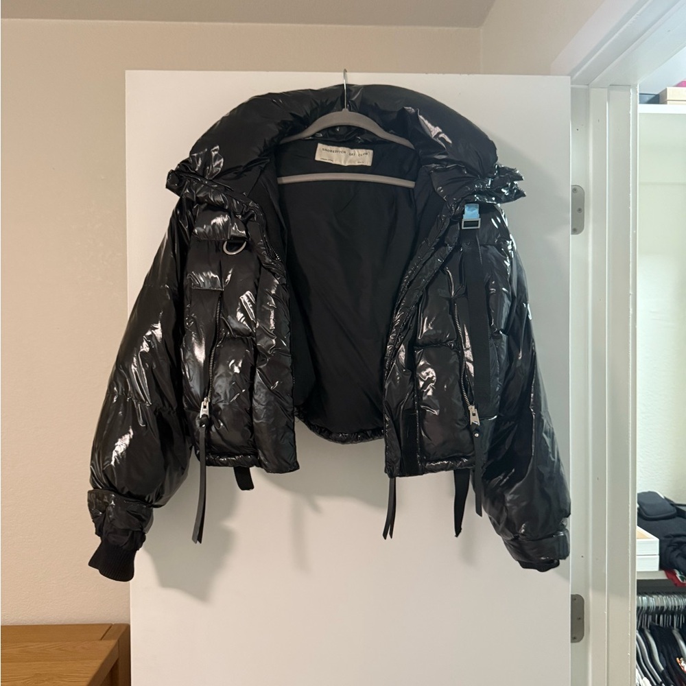Shiny Black Women's Ski Jacket